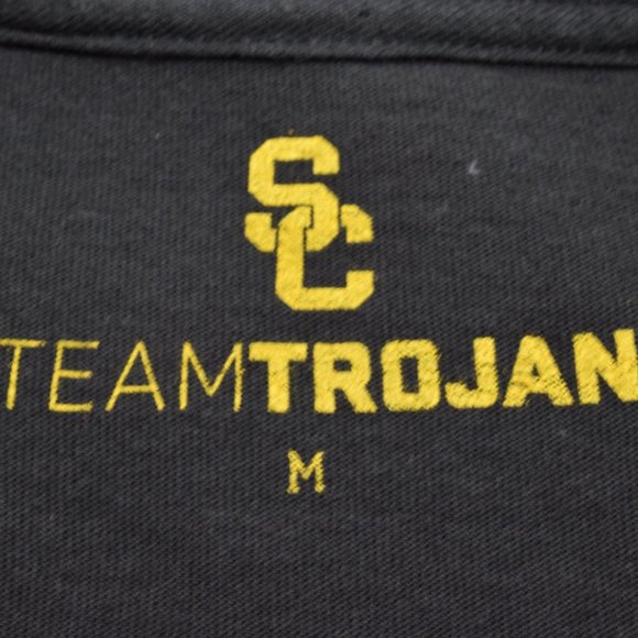 USC Trojan Football Kneeling Pixel Video Character - Picture 4 of 7